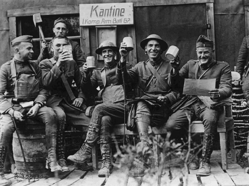 WW1-photographs-US-troops-celebrate-in-captured-German-position-St-Mihiel-sector-1918